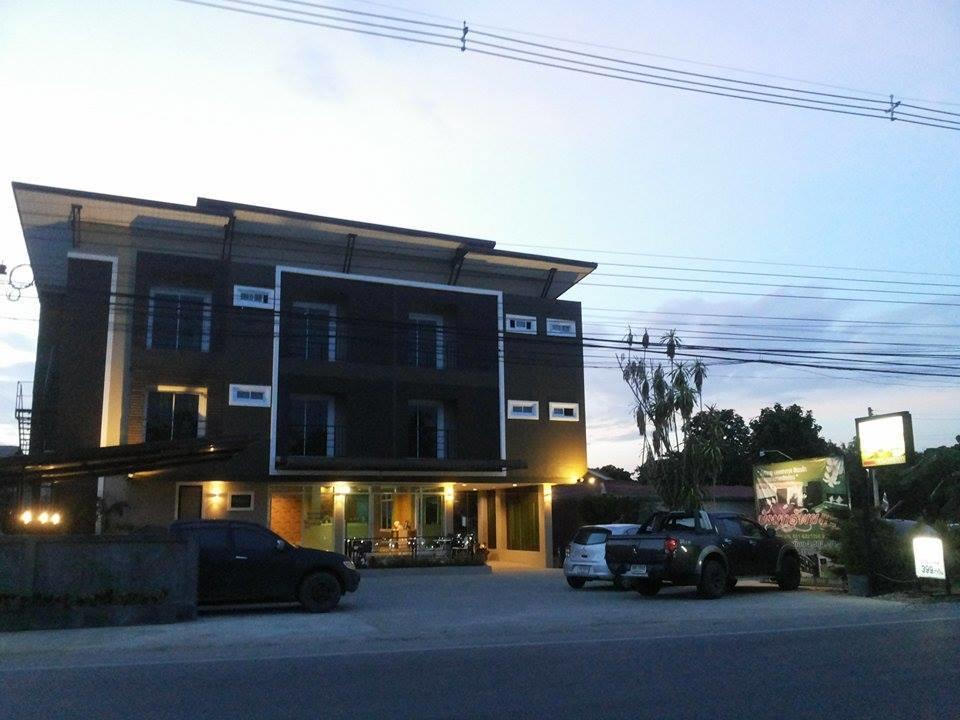 Aparthotel Bansappoori Lamphun Zimmer foto
