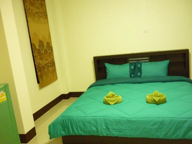 Aparthotel Bansappoori Lamphun Zimmer foto