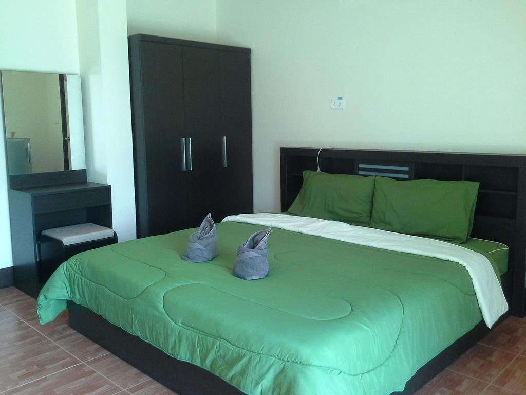 Aparthotel Bansappoori Lamphun Zimmer foto